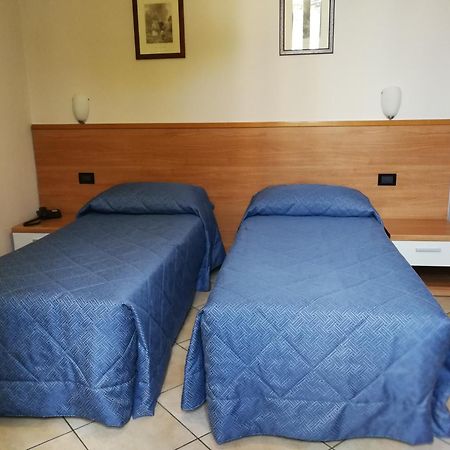 Albergo Salerno Milán Exteriér fotografie